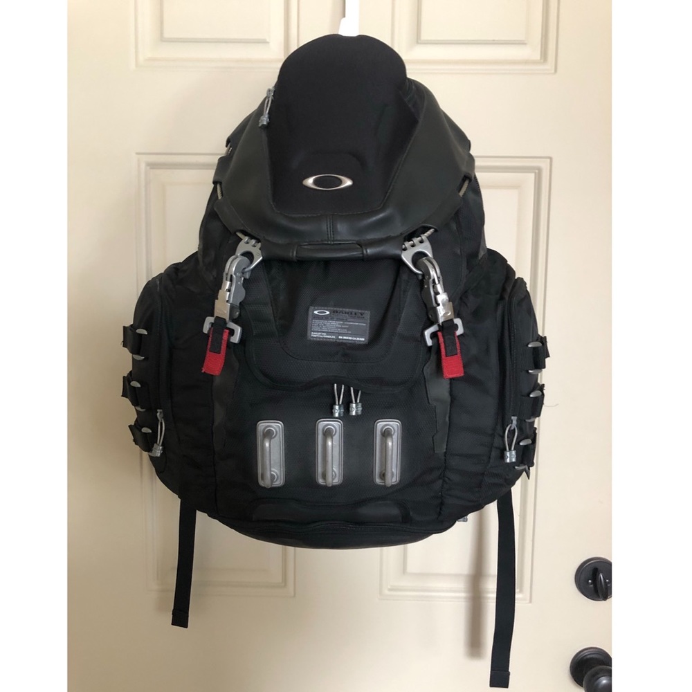 Oakley Kitchen Sink